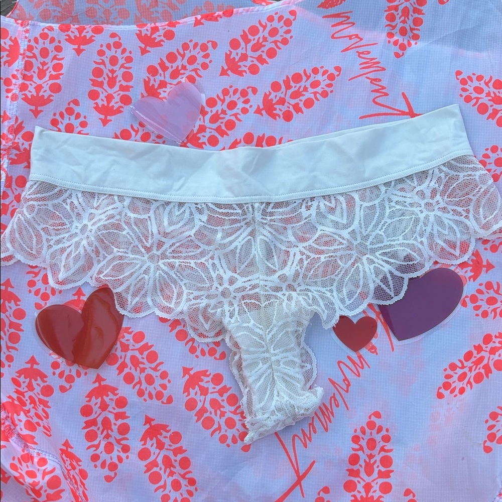 PINK Victoria's Secret Cream Lace Panties